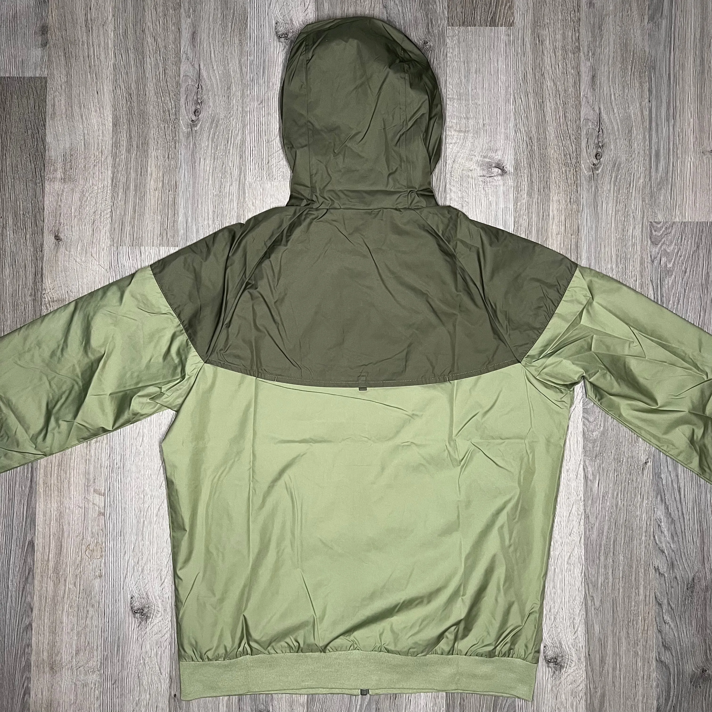 Nike Waterproof Jacket Alligator Green