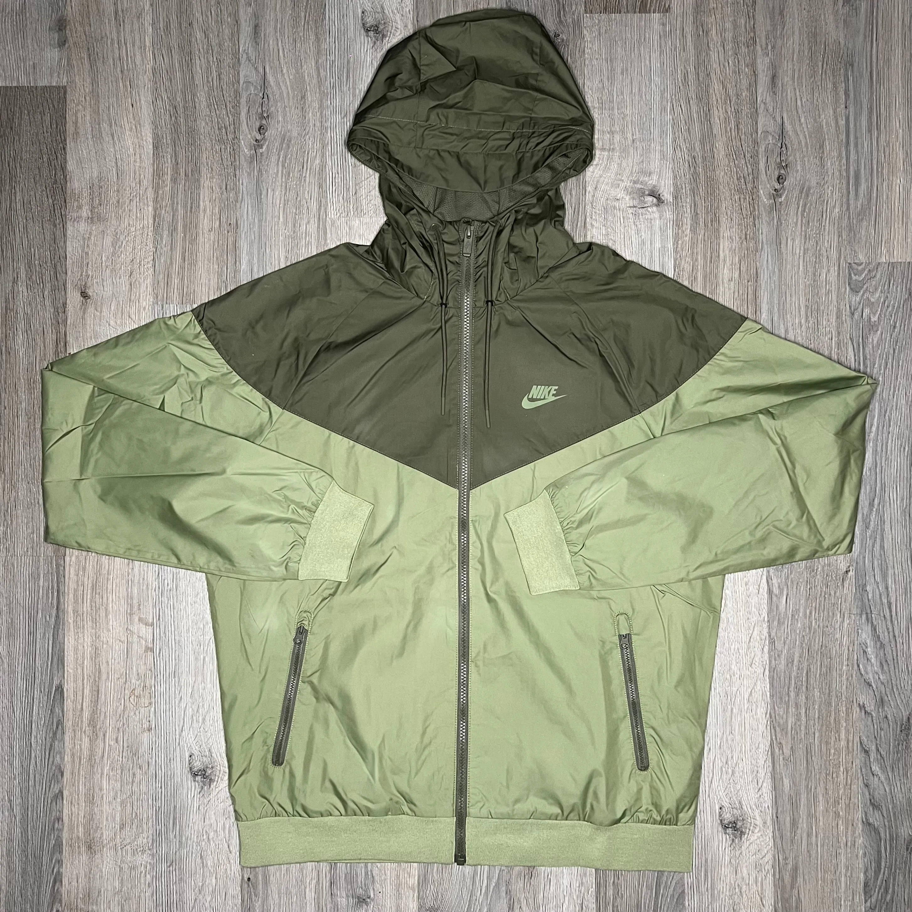 Nike Waterproof Jacket Alligator Green