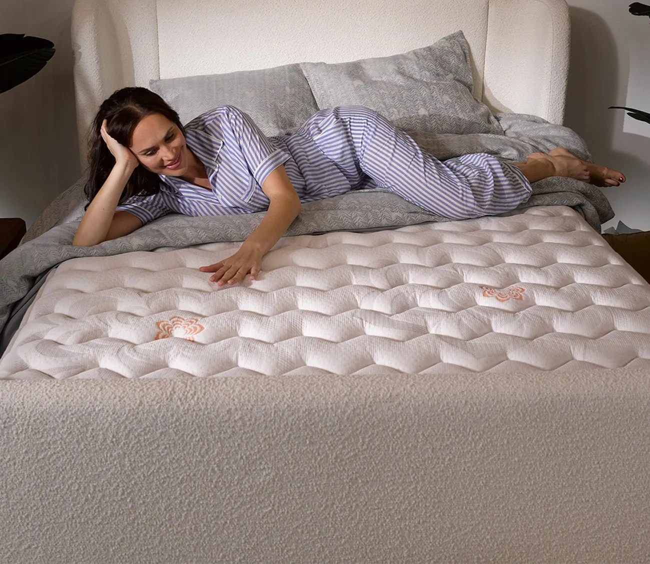 PranaSleep Karma Luxe Firm Mattress