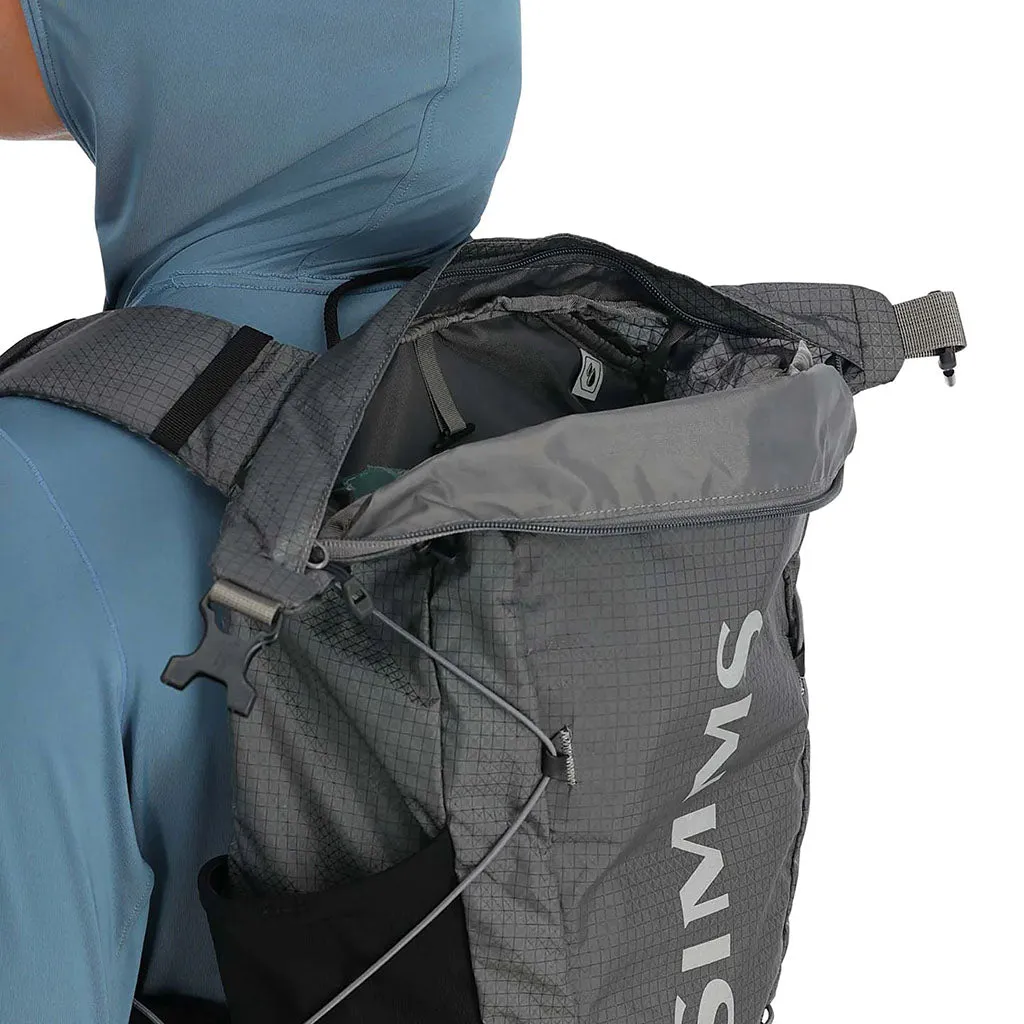 Simms Flyweight Vest Pack